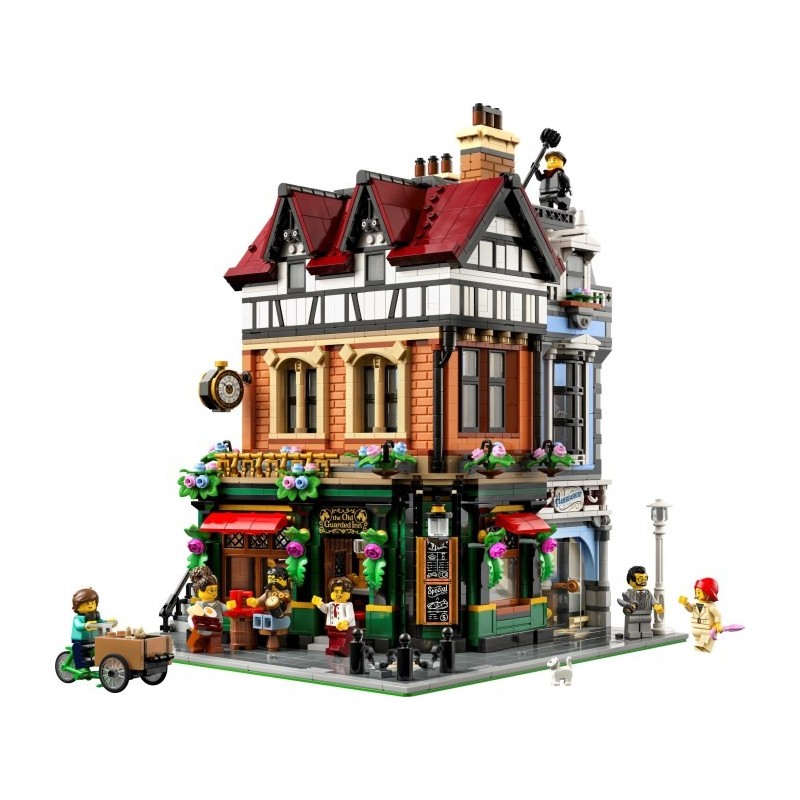 Tudor Corner